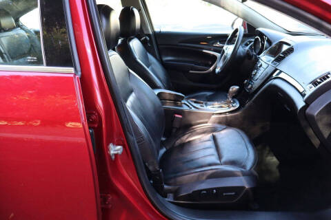 2012 Buick Regal Premium 1