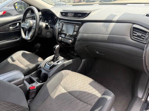 2019 Nissan Rogue S
