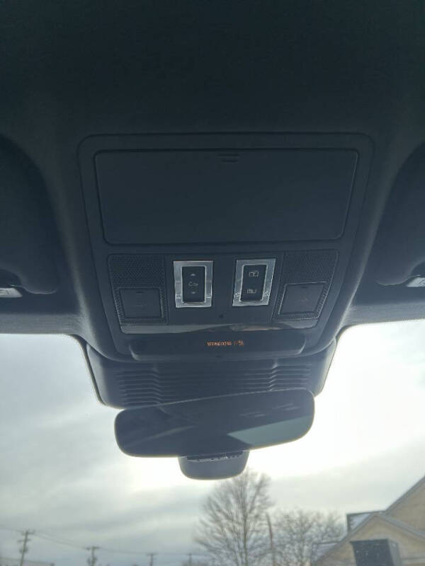 2022 Land Rover Range Rover Evoque P250 SE