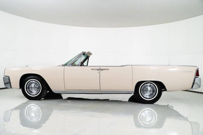 1962 Lincoln Continental
