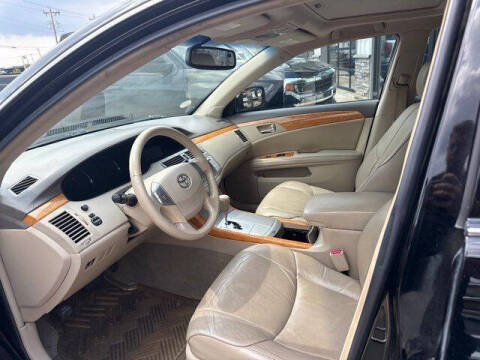 2005 Toyota Avalon XLS