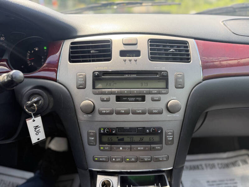 2005 Lexus ES 330