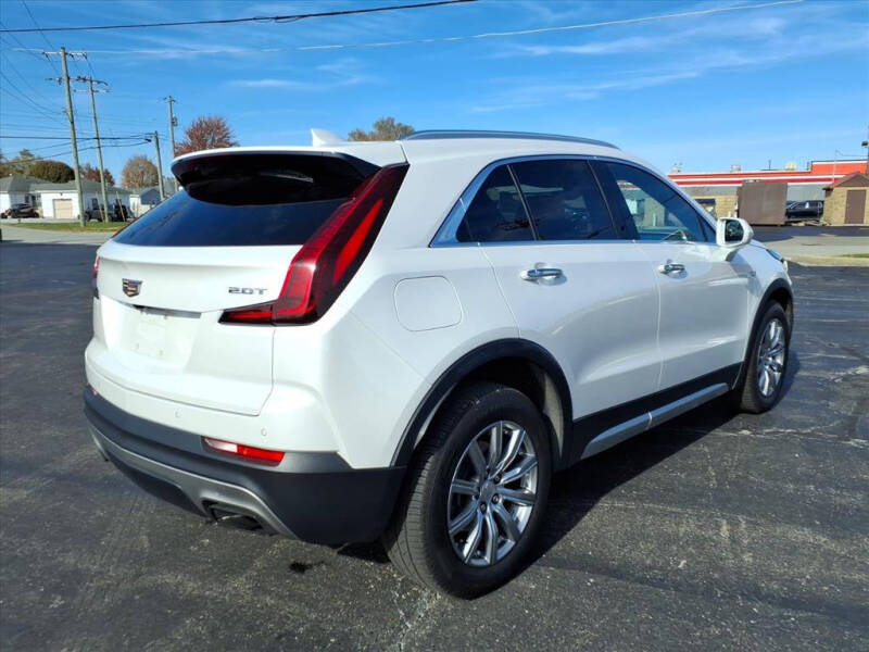2019 Cadillac XT4 Premium Luxury