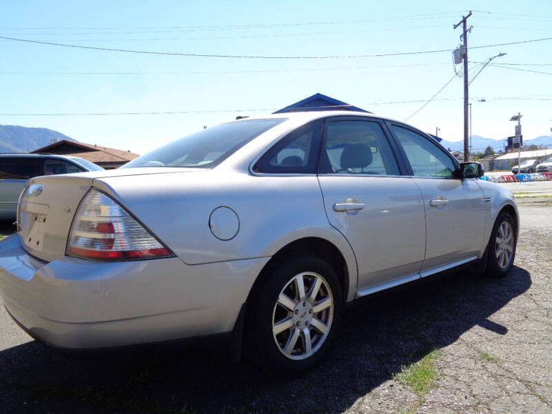 2009 Ford Taurus SEL