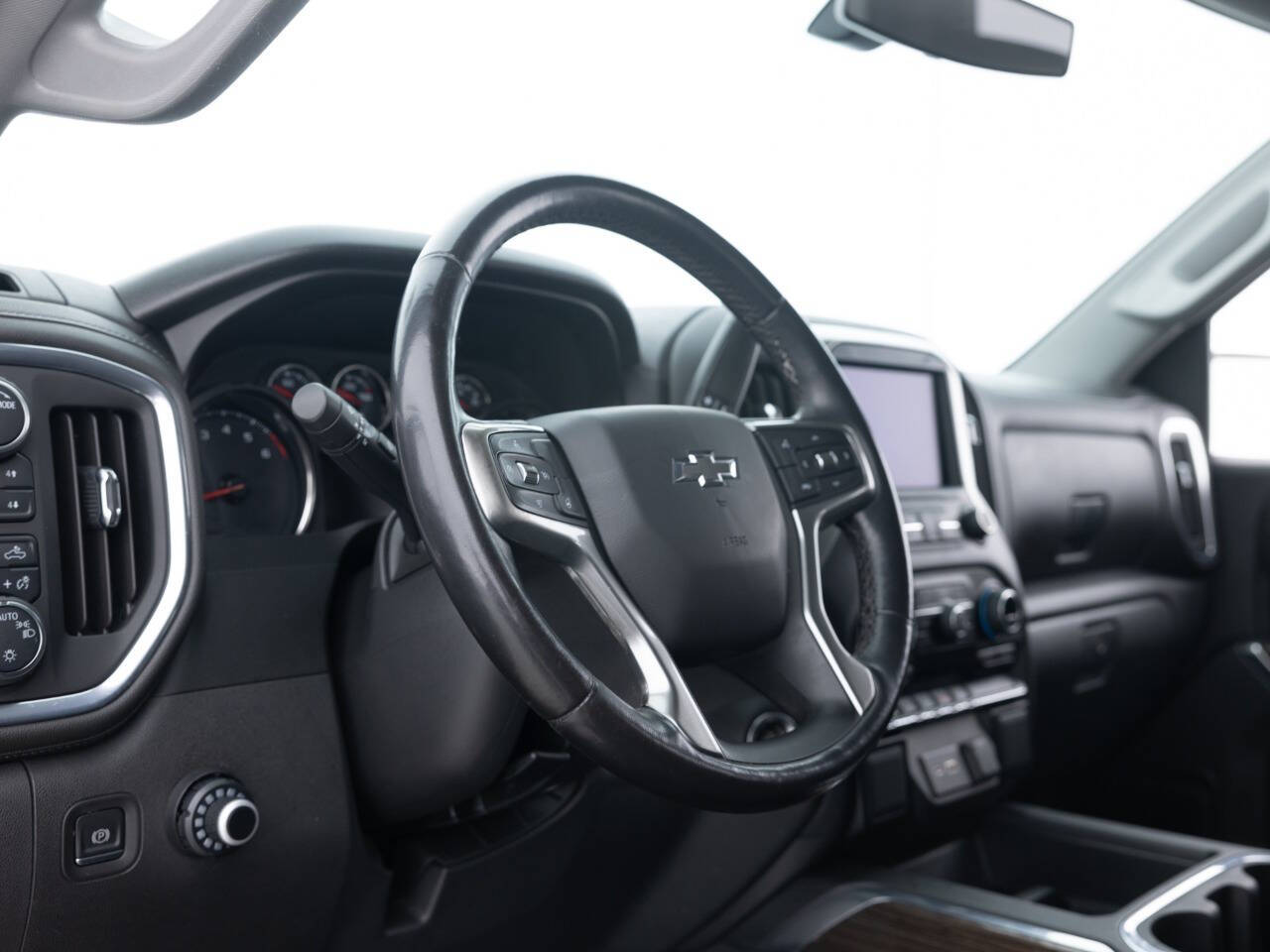 Used Car 2021 Chevrolet Silverado 1500  Lt Trail Boss 4x4 4dr Crew Cab 5.8 Ft. Sb For Sale Under $50,000 In Coal City, Illinois