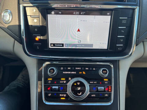 2017 Lincoln Continental Reserve