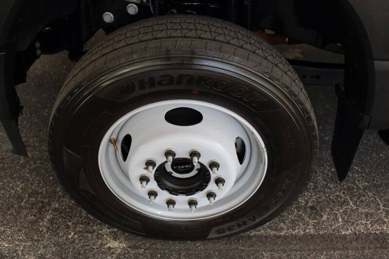 2024 Ford F-600 Super Duty