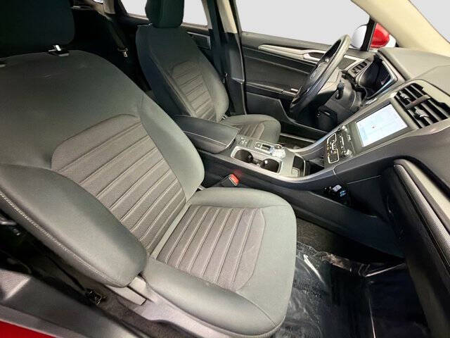 2020 Ford Fusion Hybrid SE