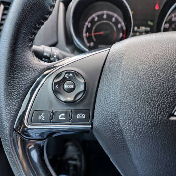 2020 Mitsubishi Outlander Sport SE