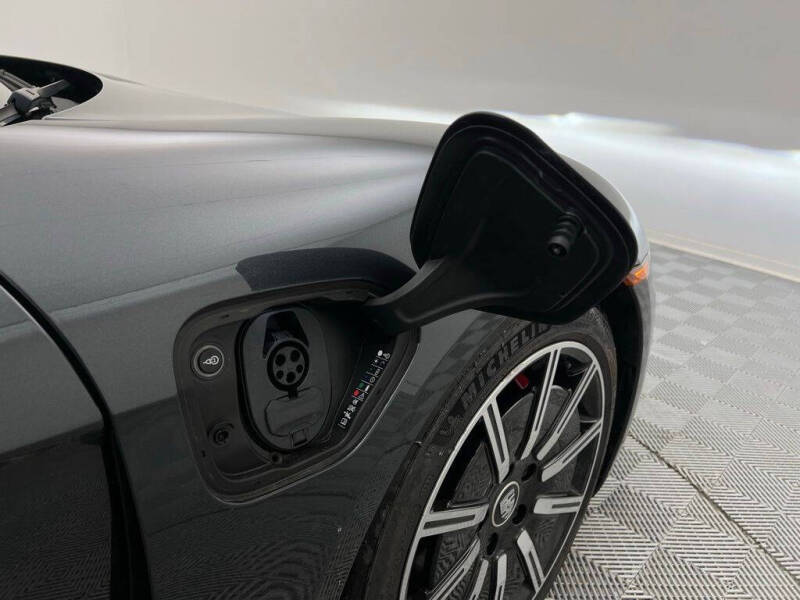 2022 Porsche Taycan 4S