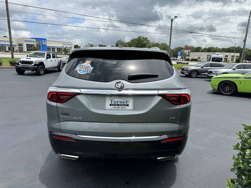 2024 Buick Enclave Essence