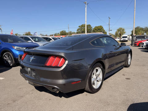 2015 Ford Mustang V6