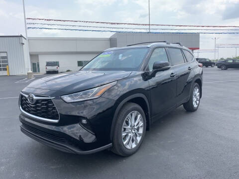2023 Toyota Highlander for sale at White's Honda Toyota of Lima in Lima OH