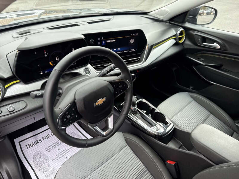 2024 Chevrolet Trax LT