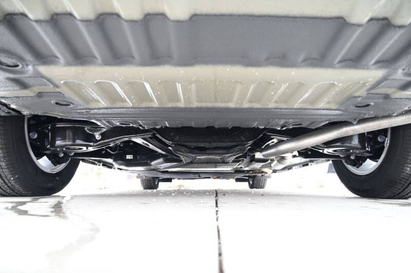 2025 Toyota Sienna XLE 8-Passenger