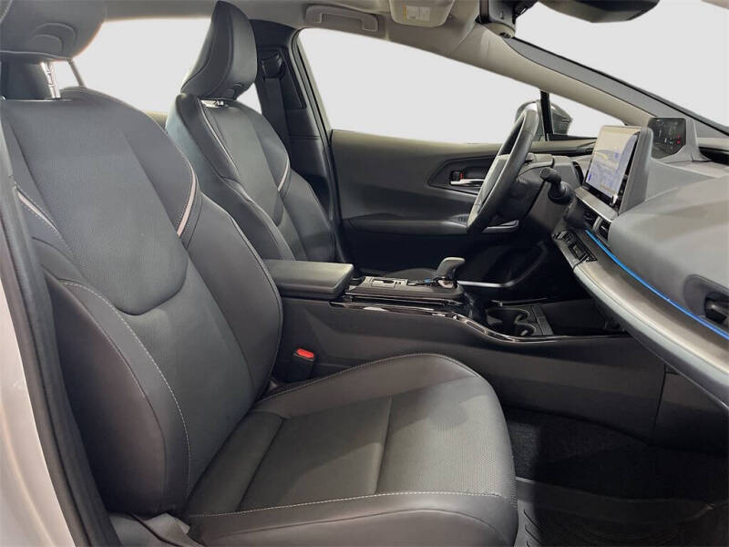 2024 Toyota Prius XLE