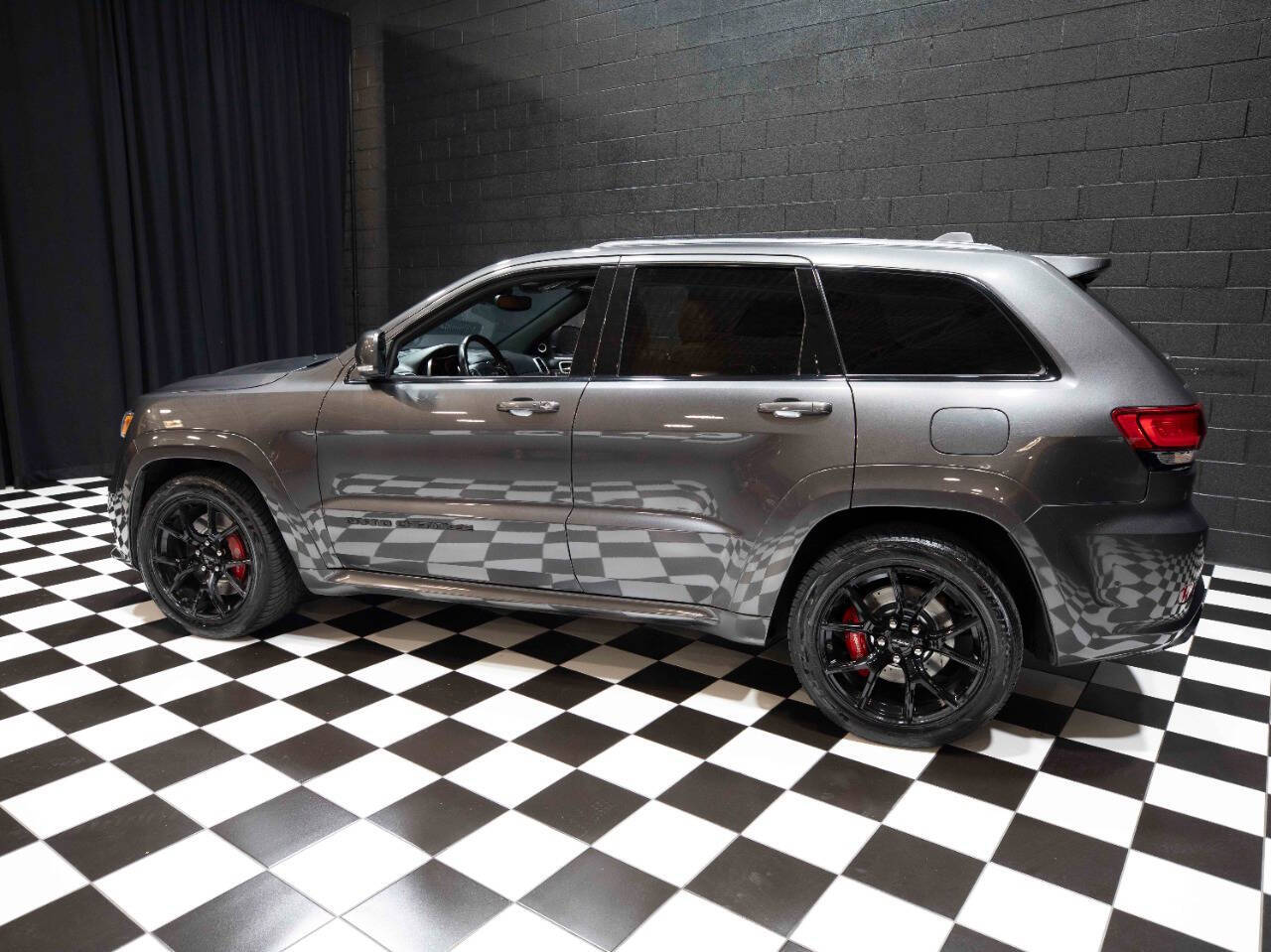 2019 Jeep Grand Cherokee 22