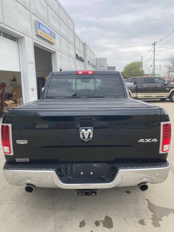 2016 RAM 1500 Laramie