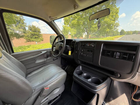 2004 Chevrolet Express 2500