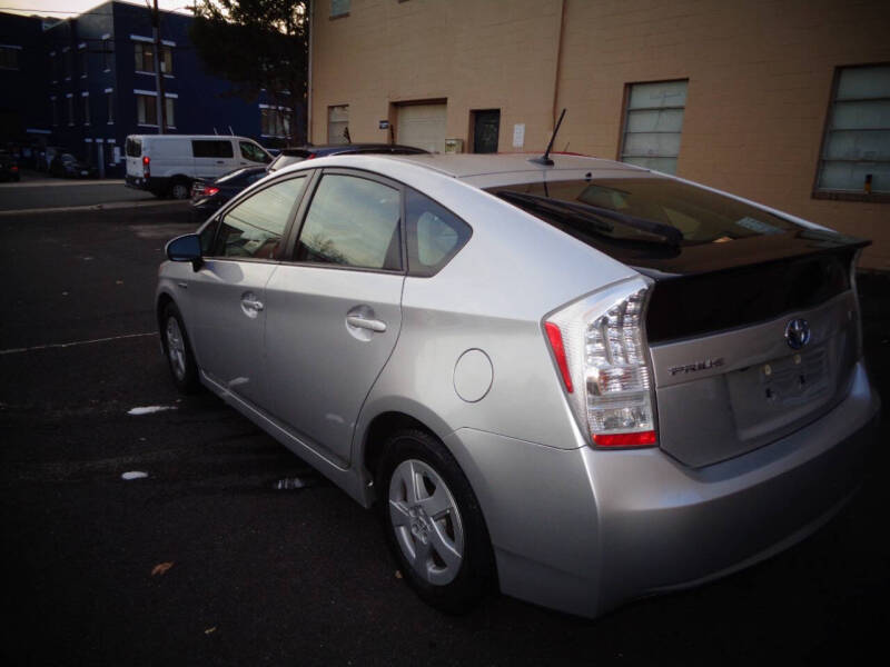 2010 Toyota Prius IV photo 7