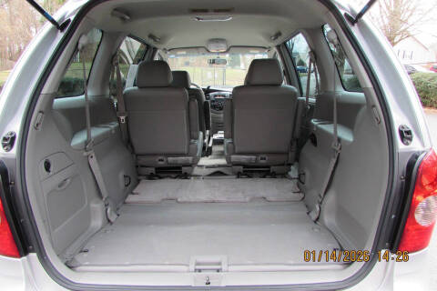 2003 Mazda MPV ES
