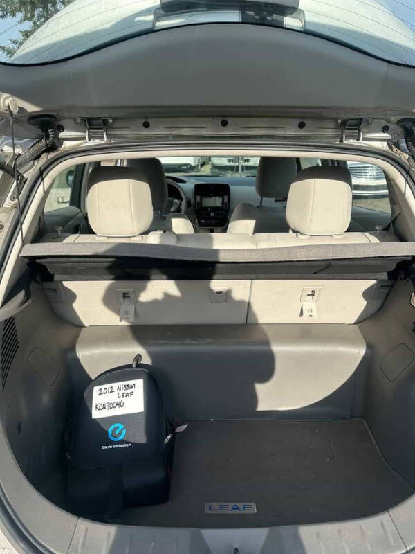 2012 Nissan LEAF SV