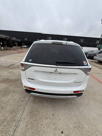 2015 Mitsubishi Outlander SE