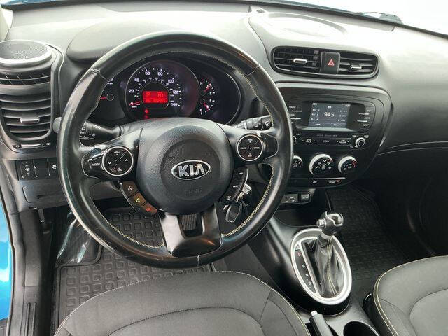 2016 Kia Soul +