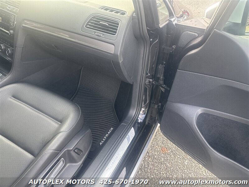 2017 Volkswagen Golf Alltrack TSI SE 4Motion