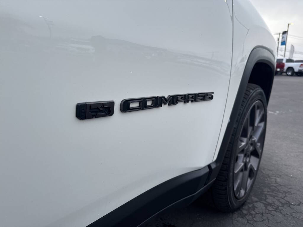 2021 Jeep Compass for sale at Axio Auto Boise in Boise, ID