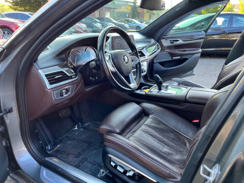 2016 BMW 7 Series 750i xDrive