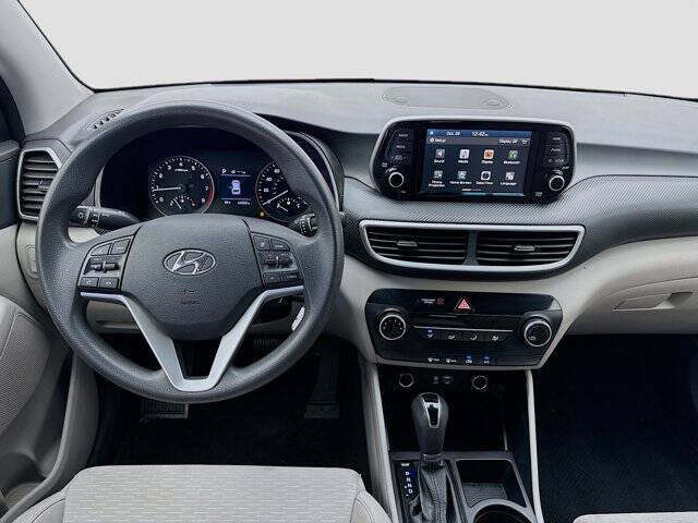 2021 Hyundai Tucson SE