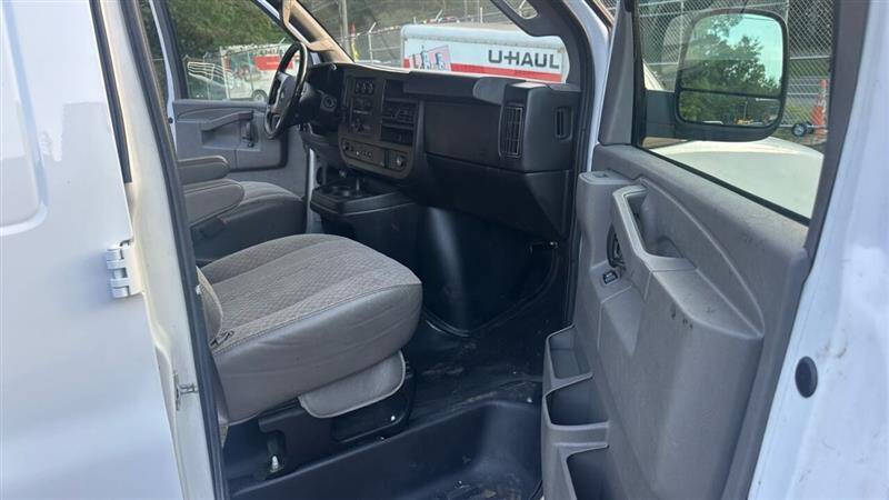 2017 Chevrolet Express 2500