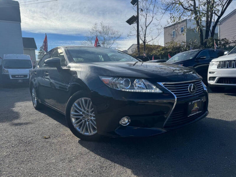 2015 Lexus ES 350 Crafted Line