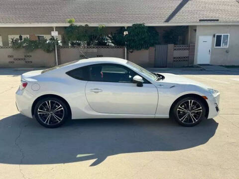 2013 Scion FR-S
