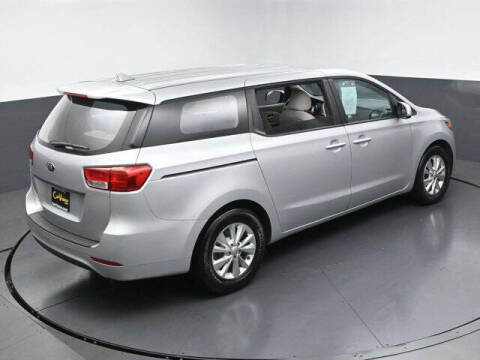 2018 Kia Sedona L