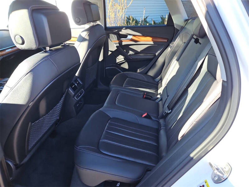 2022 Audi Q5 quattro S line Prem Plus 45 TFSI