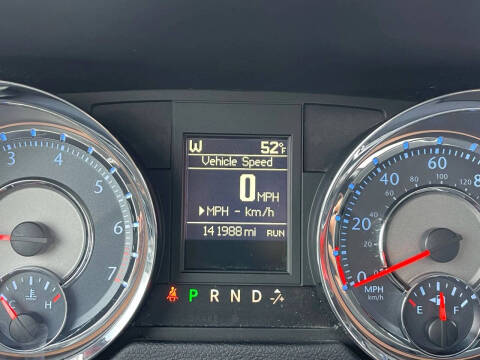 2015 Chrysler Town and Country Limited Platinum