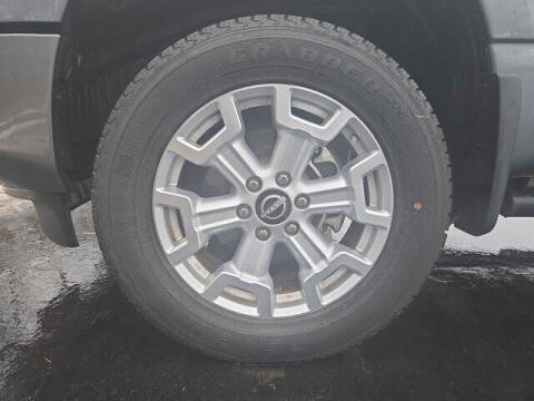 2024 Nissan Titan XD SV