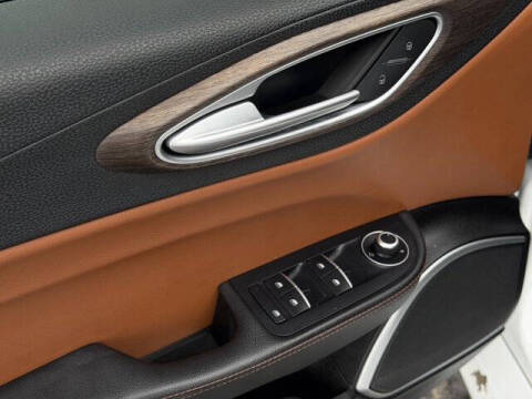 2017 Alfa Romeo Giulia Ti