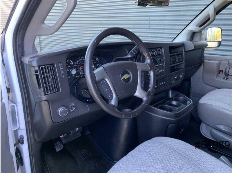 2016 Chevrolet Express LS 2500