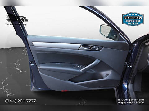 2015 Volkswagen Passat 1.8T Wolfsburg Edition