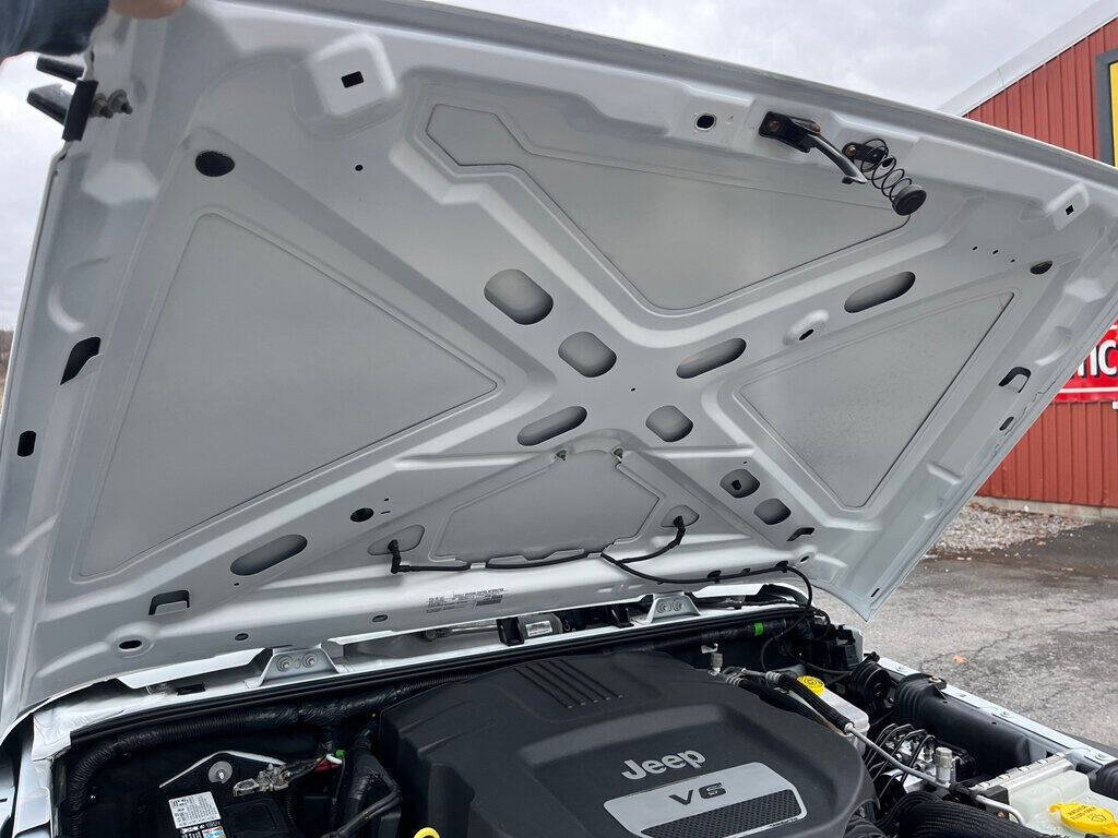 2017 Jeep Wrangler 47
