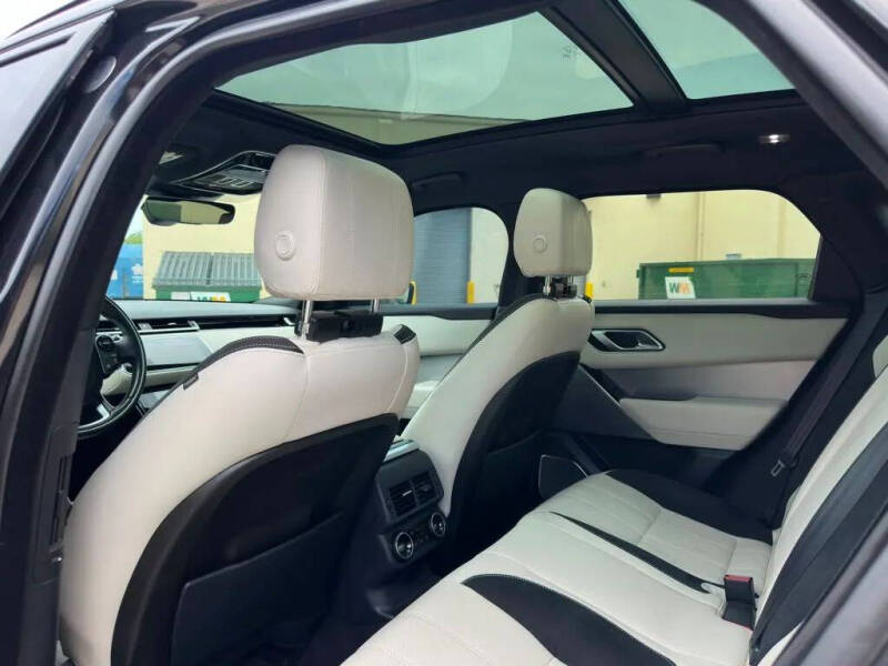 2019 Land Rover Range Rover Velar P250 R-Dynamic SE
