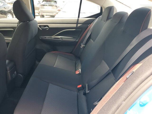 2025 Nissan Versa SR