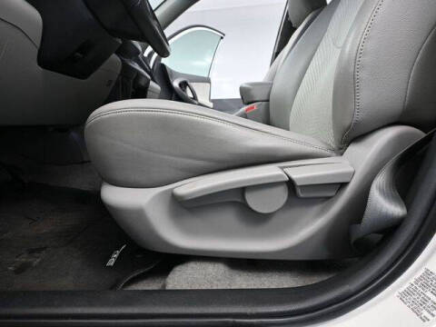 2012 Toyota RAV4 EV
