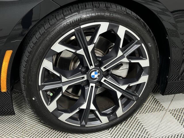 2025 BMW 2 Series 230i