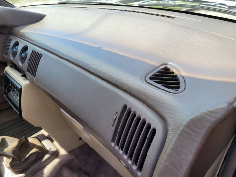 1989 Mazda MPV