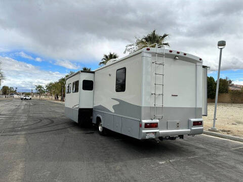 2002 Workhorse W22