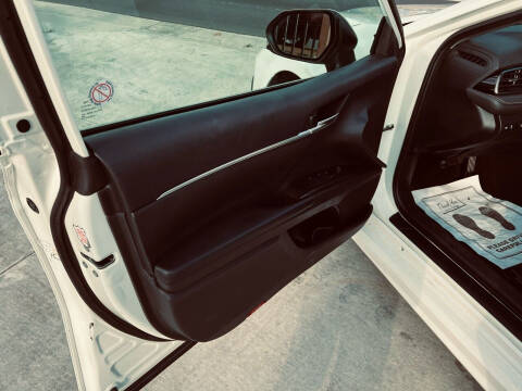 2021 Toyota Camry SE Nightshade